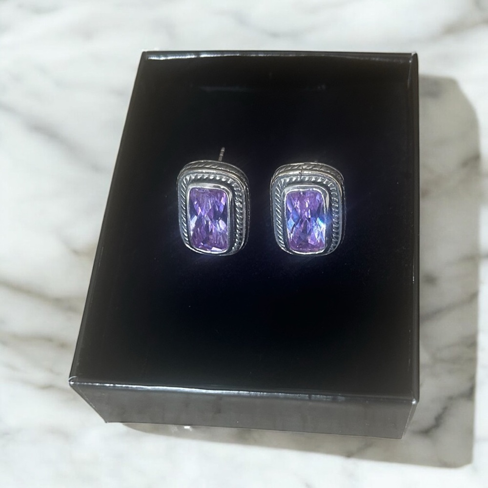 Stirling silver Amethyst Earrings 💖